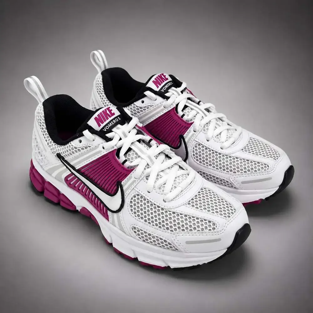 Nike Zoom Vomero 5 (GS) White/Black-Hyper Pink Sneakers Size 5Y/6.5W